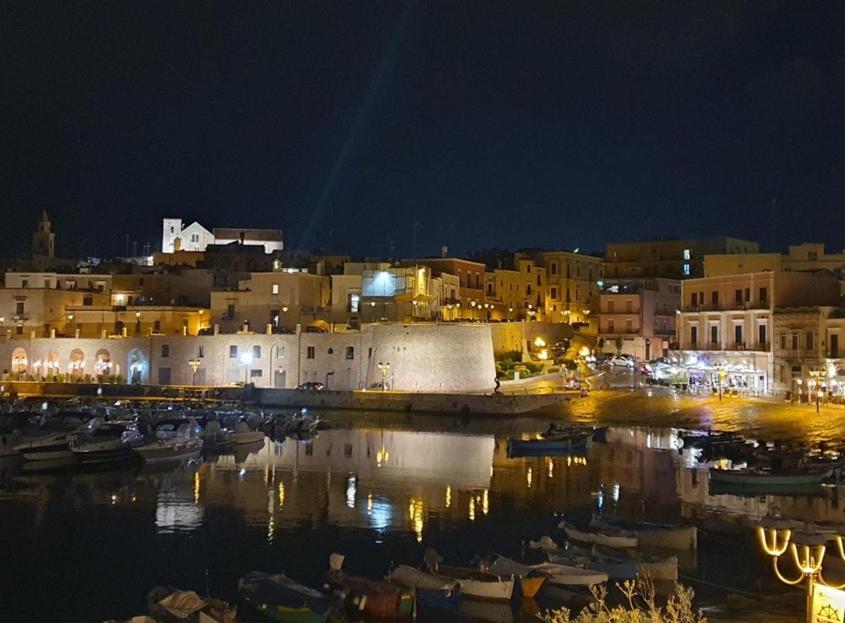 Torrelama Room & Breakfast Trani Esterno foto